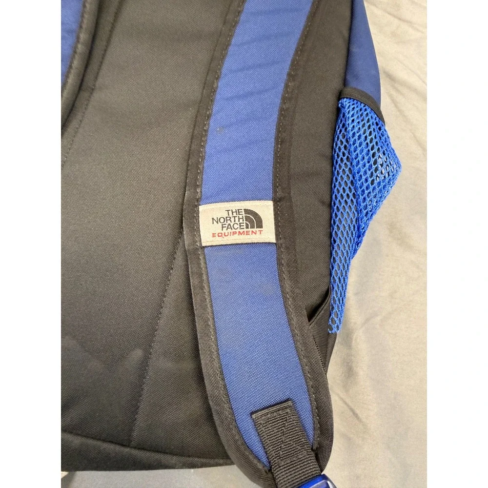 THE NORTH FACE Y2K DAYPACK 20L LAPTOP BACKPACK NF0A87GG BLUE BLACK